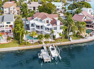 104 Homeport Dr, Palm Harbor, FL 34683