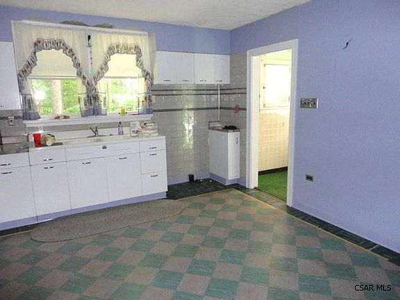 4th image of 163 Moshannon Dr