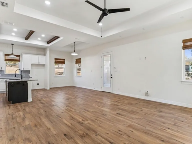 5571 Eichman Rd — Photo 8