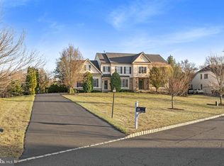 399 Highgate Dr, Ambler, PA 19002