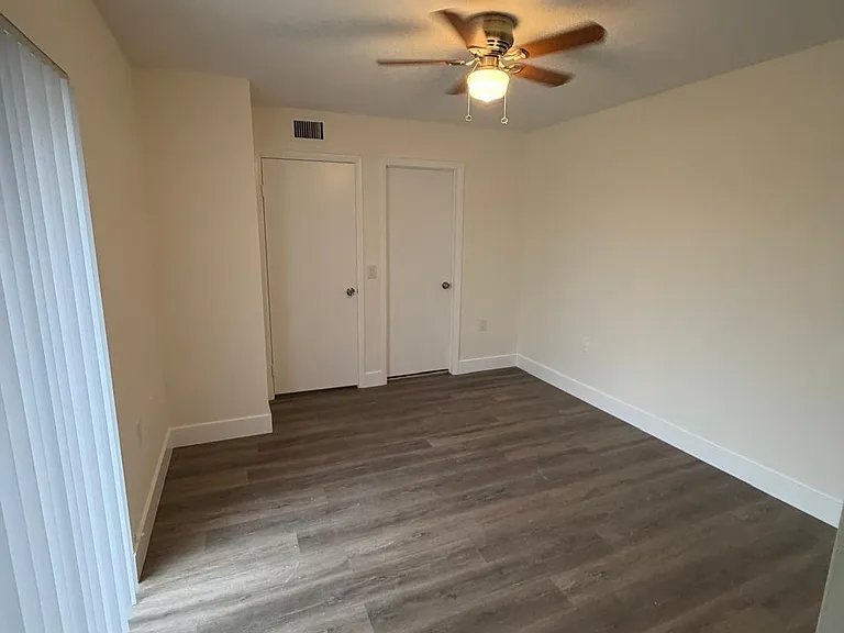 607 Green Springs Pl — Photo 8