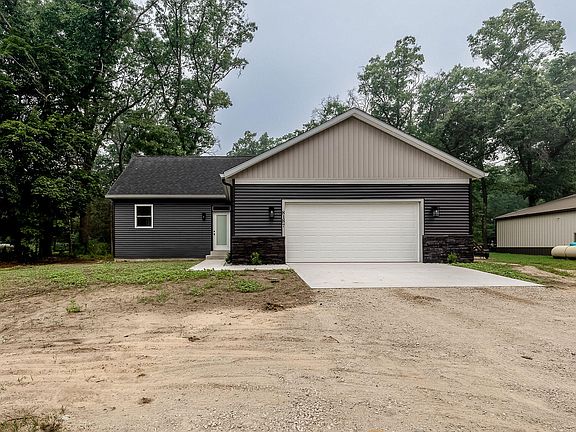 3rd image of 8187 Holton Rd