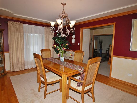 4th image of 22405 Aster Dr