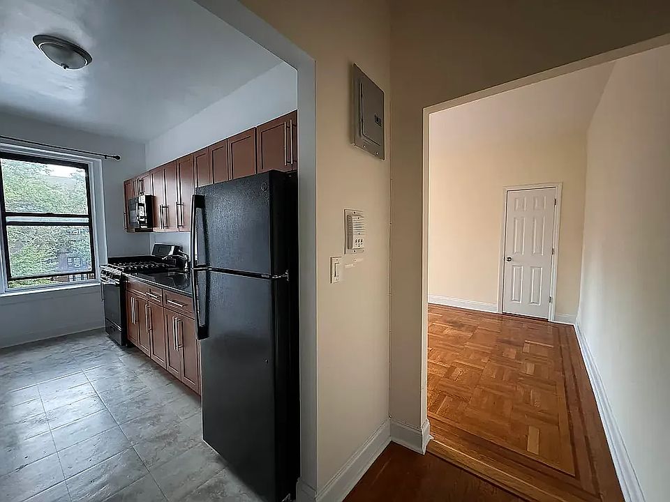 1st image of 83-80 118th St #3W