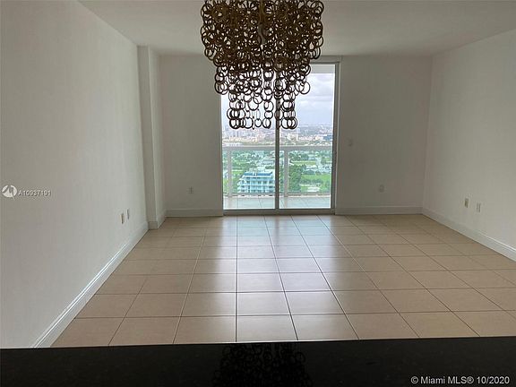 2nd image of 1800 N Bayshore Dr APT 3606