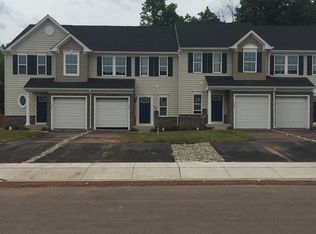214 Tulip Ln, Gilbertsville, PA 19525