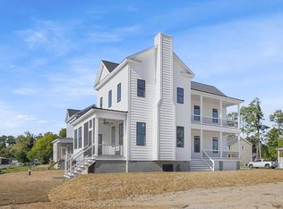 8056 Clarkson Ln, Chincoteague, VA 23336