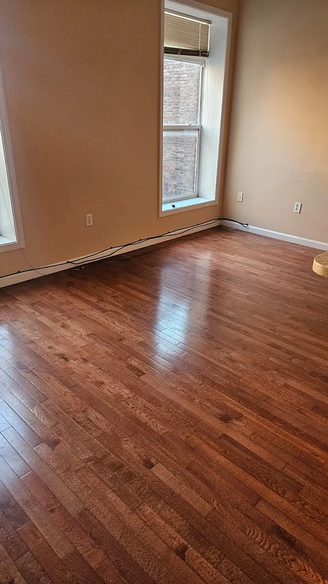 Building Photo - 33 N Pearl St #4B