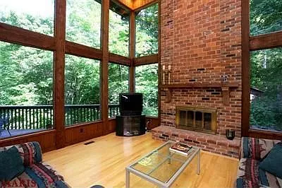 368 S Ballas Rd photo 1