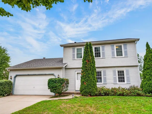 1013 N High Point Rd, Madison, WI 53717