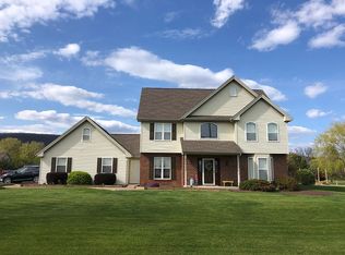 6897 Lentz Rd, New Tripoli, PA 18066