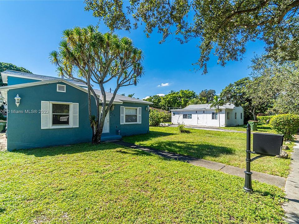 1st image of 920 NW 125th St