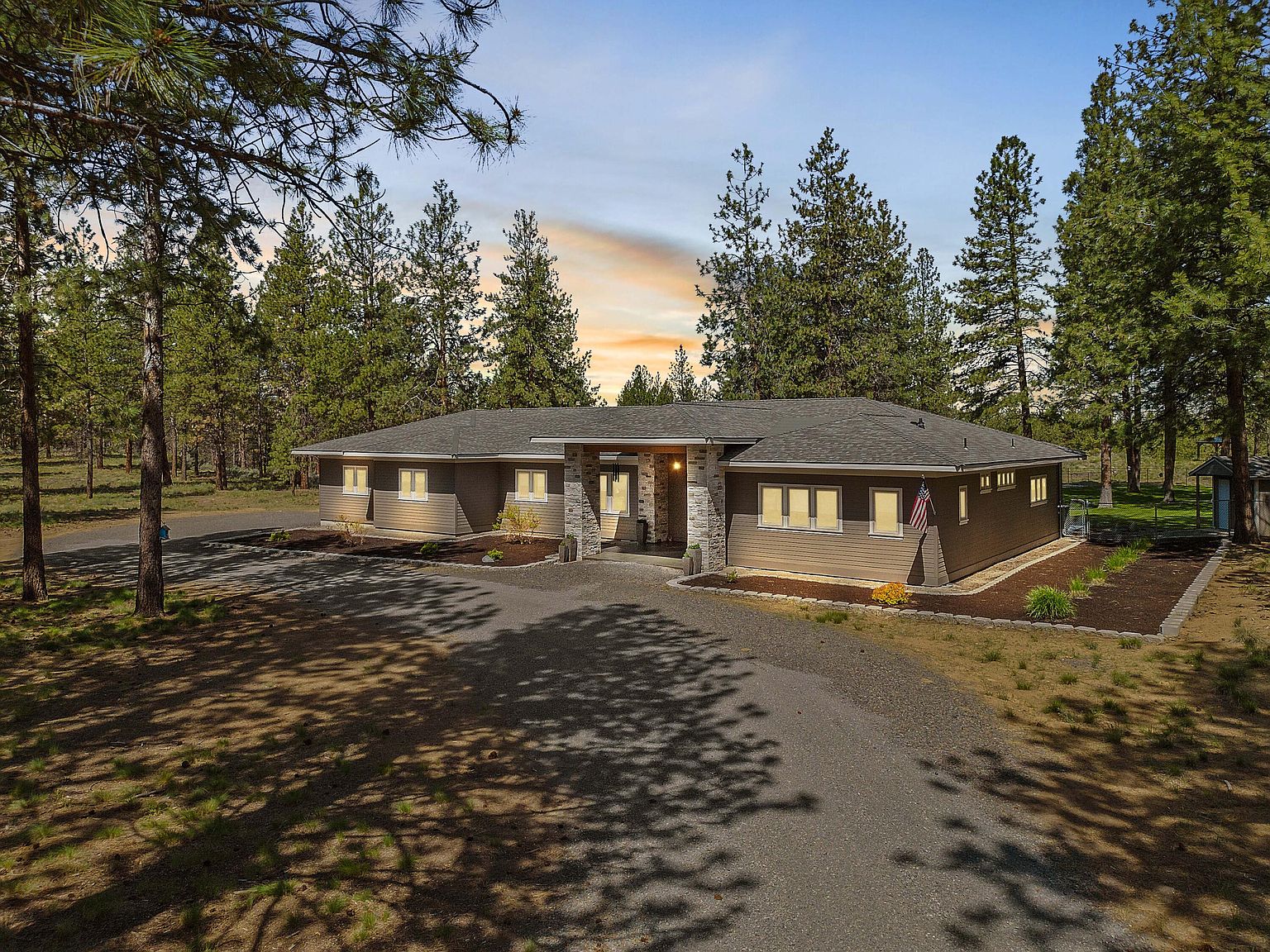 60025 Scale House Rd, Bend, OR 97702 MLS 220160395 Zillow