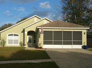 3864 Bayshore Cir, Tavares, FL 32778