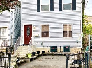 270 Forrest St, Jersey City, NJ 07304