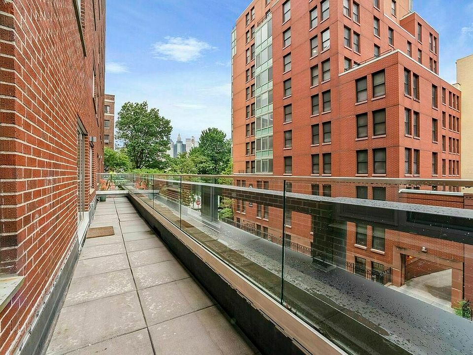 1st image of 107 Columbia Hts APT 3M