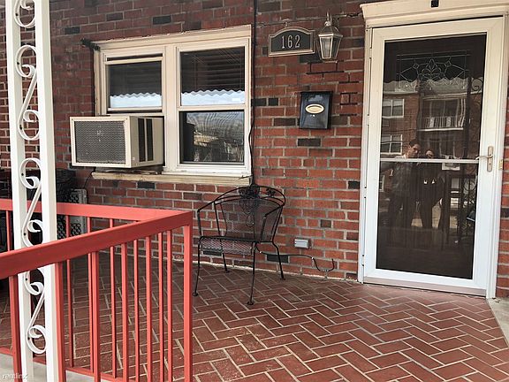 5th image of 162 Bay 44th St #2