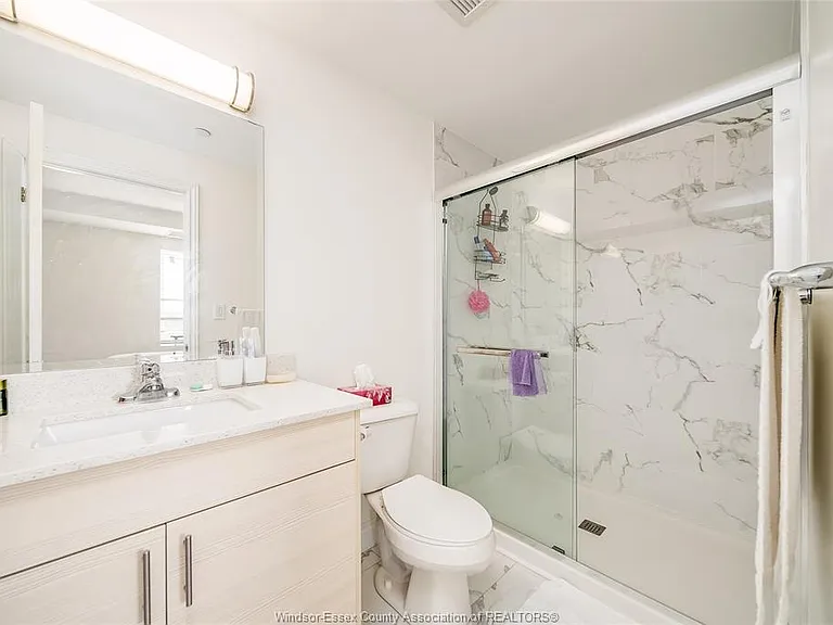 1675 Banwell Rd #507 — Photo 17