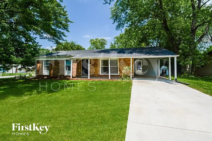 12465 Larkwood Dr photo 1
