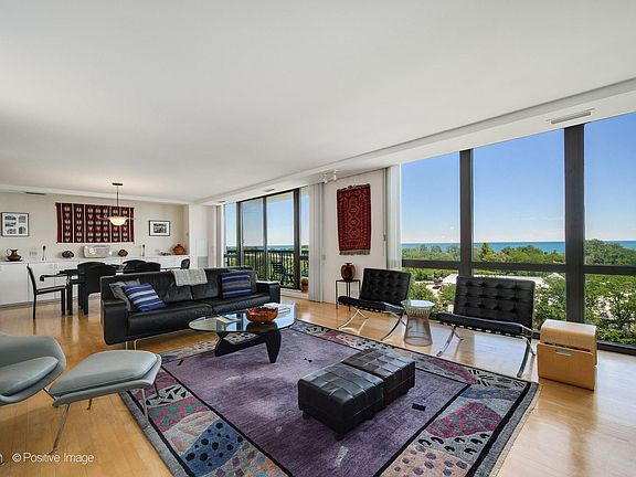 4th image of 2314 N Lincoln Park W APT 9N