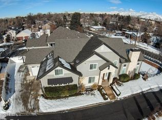 4810 S Viewmont St, Holladay, UT 84117