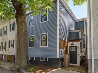 8 5th St #1, Cambridge, MA 02141