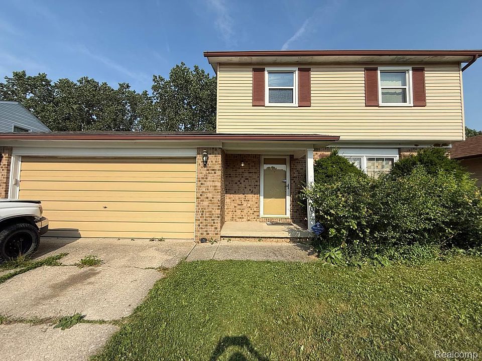 1st image of 1950 Andover Dr