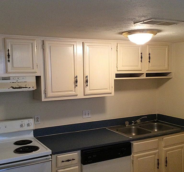 2nd image of 7047 Bissonnet St APT 2