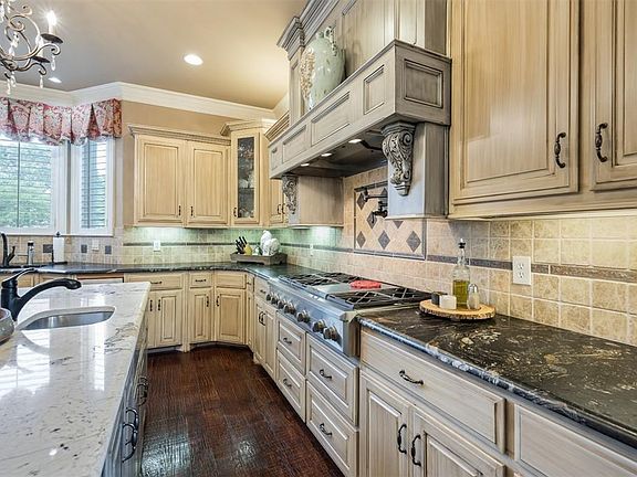 4th image of 5393 Stone Canyon Dr
