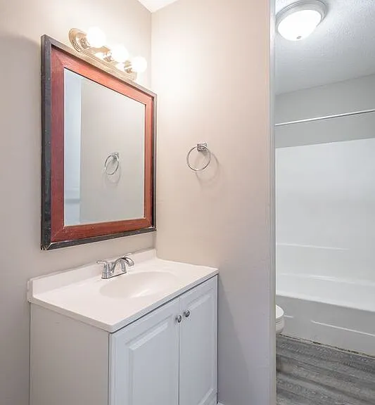113 Goodson Ave #11 — Photo 11