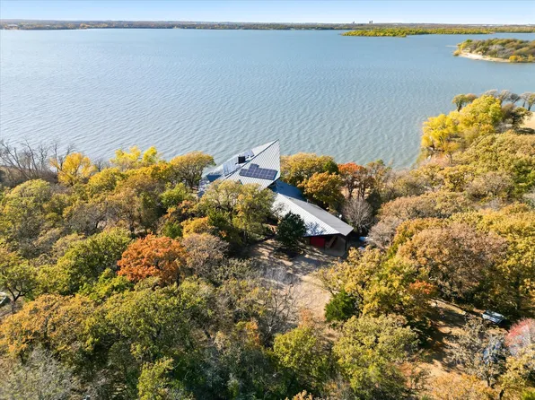 640 Diamond Point Dr, Oak Pt, TX 75068