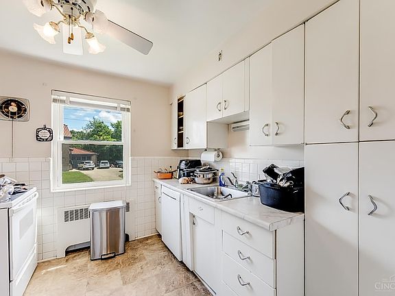 5th image of 4605 Glenway Ave