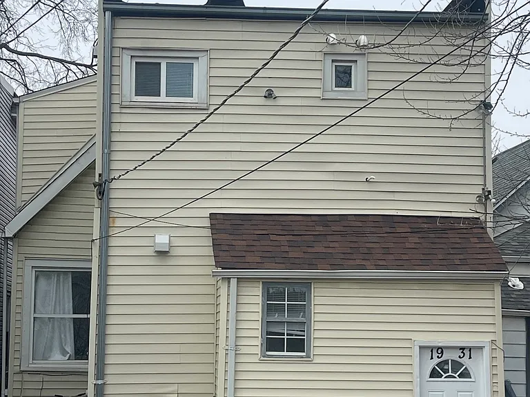 1931 Jackson Ave #2 — Photo 14