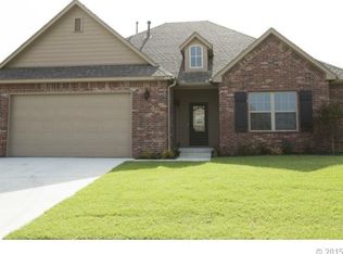 14557 S Urbana Ct, Bixby, OK 74008