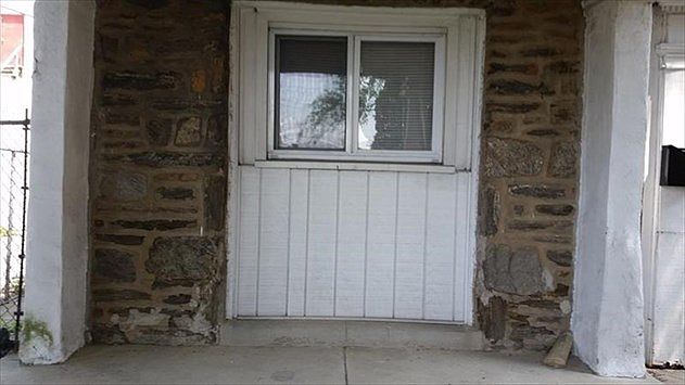 2nd image of 5035 Wissahickon Ave