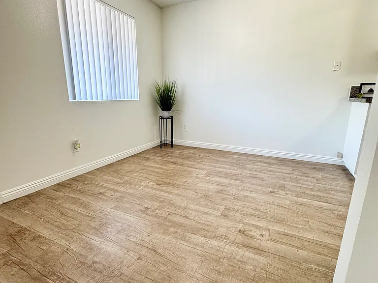 Vista Verde Apartments — Photo 8