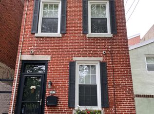 807 S Leithgow St, Philadelphia, PA 19147