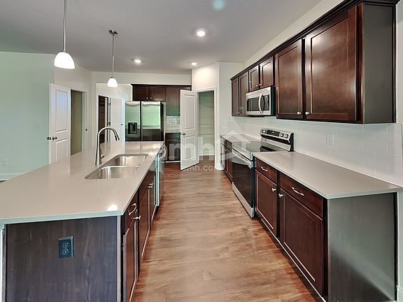 3rd image of 12576 Dardevle Ct