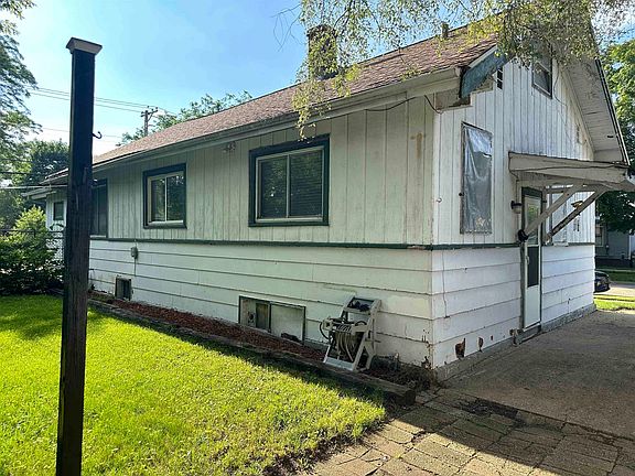 5th image of 1023 Furman St