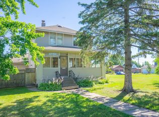 1927 E 3rd St, Superior, WI 54880
