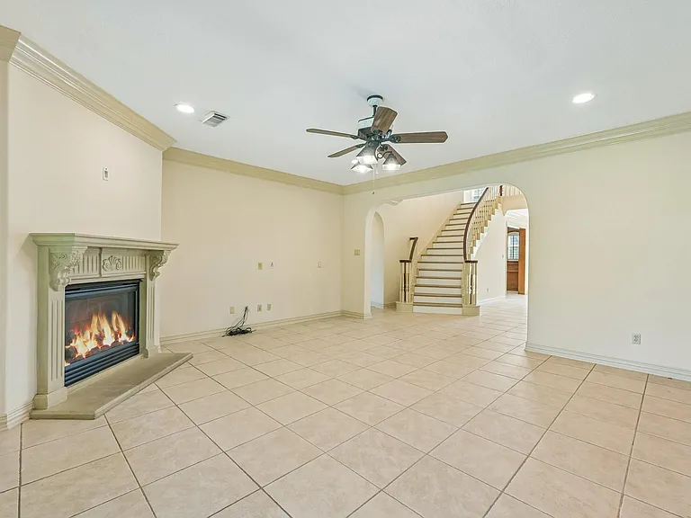 1611 Copperas Cv — Photo 11
