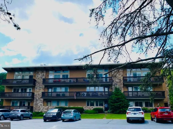 1814 Fairway Dr #332, Basye, VA 22810