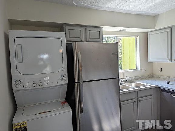5th image of 7106 Longstreet Dr