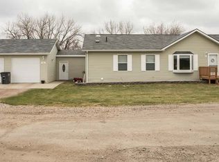 105 1st Ave, Washburn, ND 58577