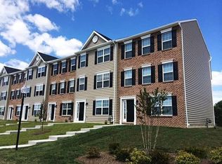 39 Nittany Ct, Hanover, PA 17331
