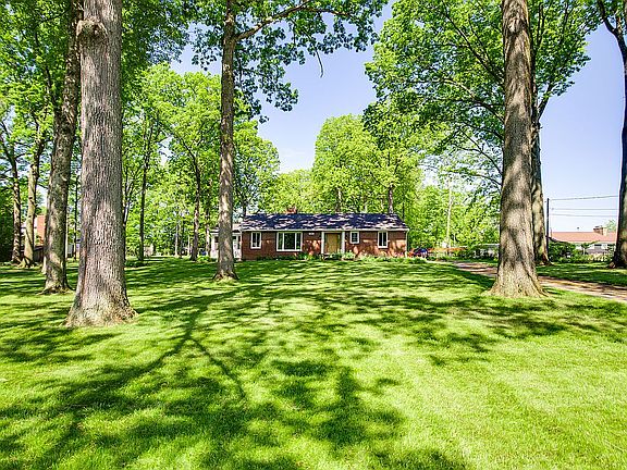 Beautiful 1.14 acre lot