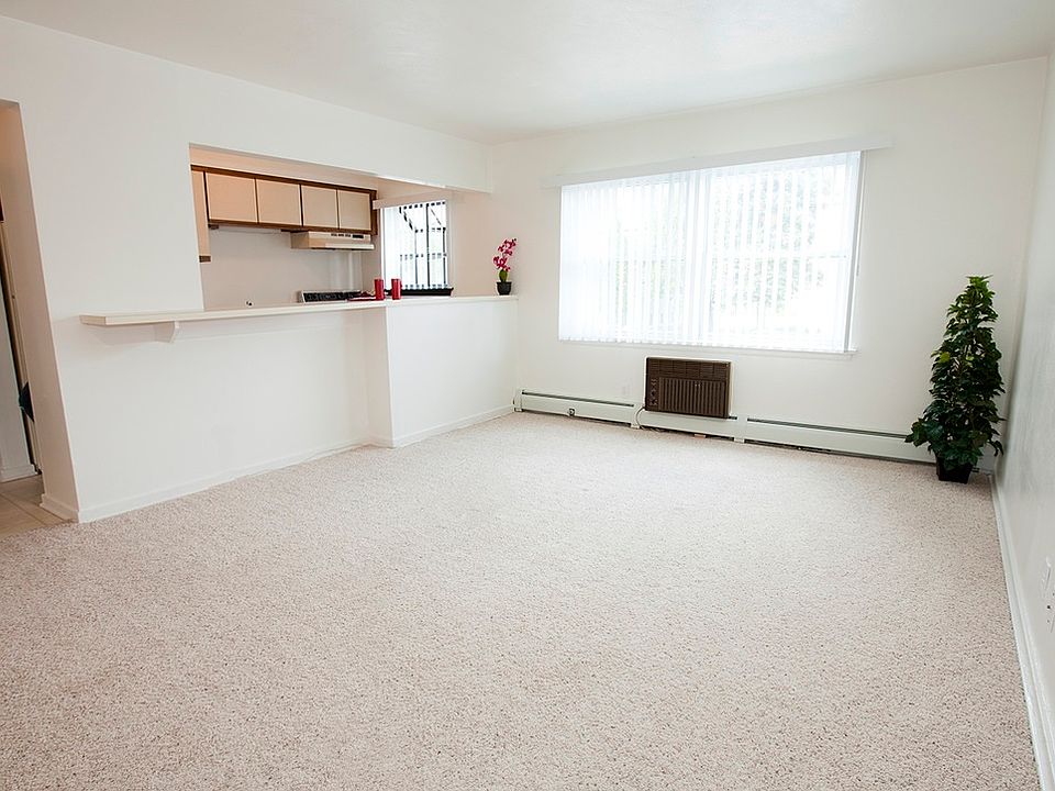 1st image of 1233 Rose Vista Ct APT 3