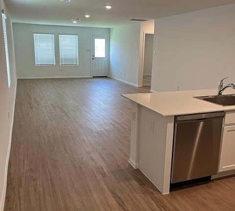 4th image of 19448 Villa Mesa Dr