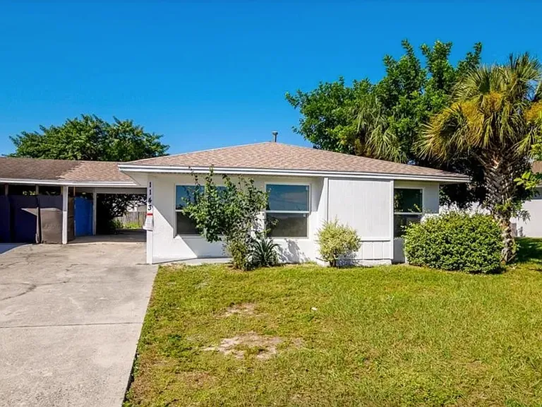 1143 Joel Blvd #B — Photo 10