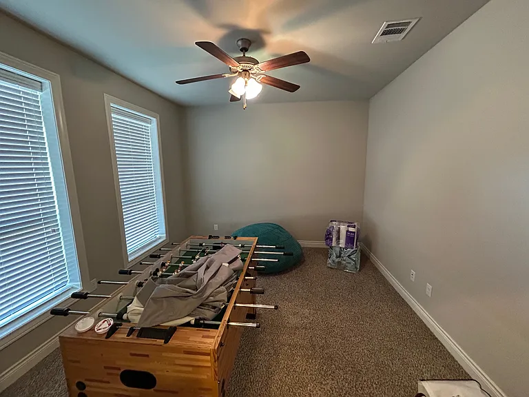 632 Clay St — Photo 8